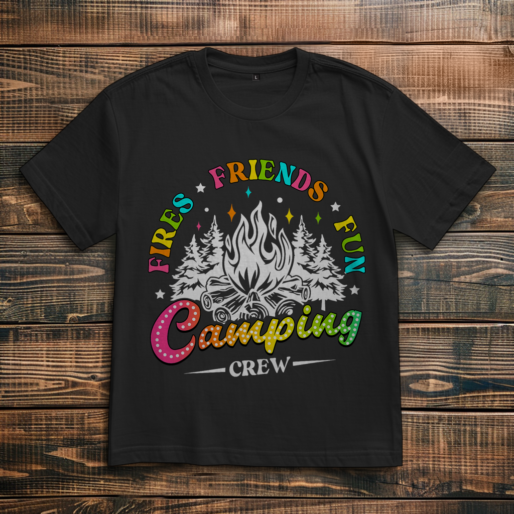 Oversize T-Shirt mit Motiv: Camping Crew 2