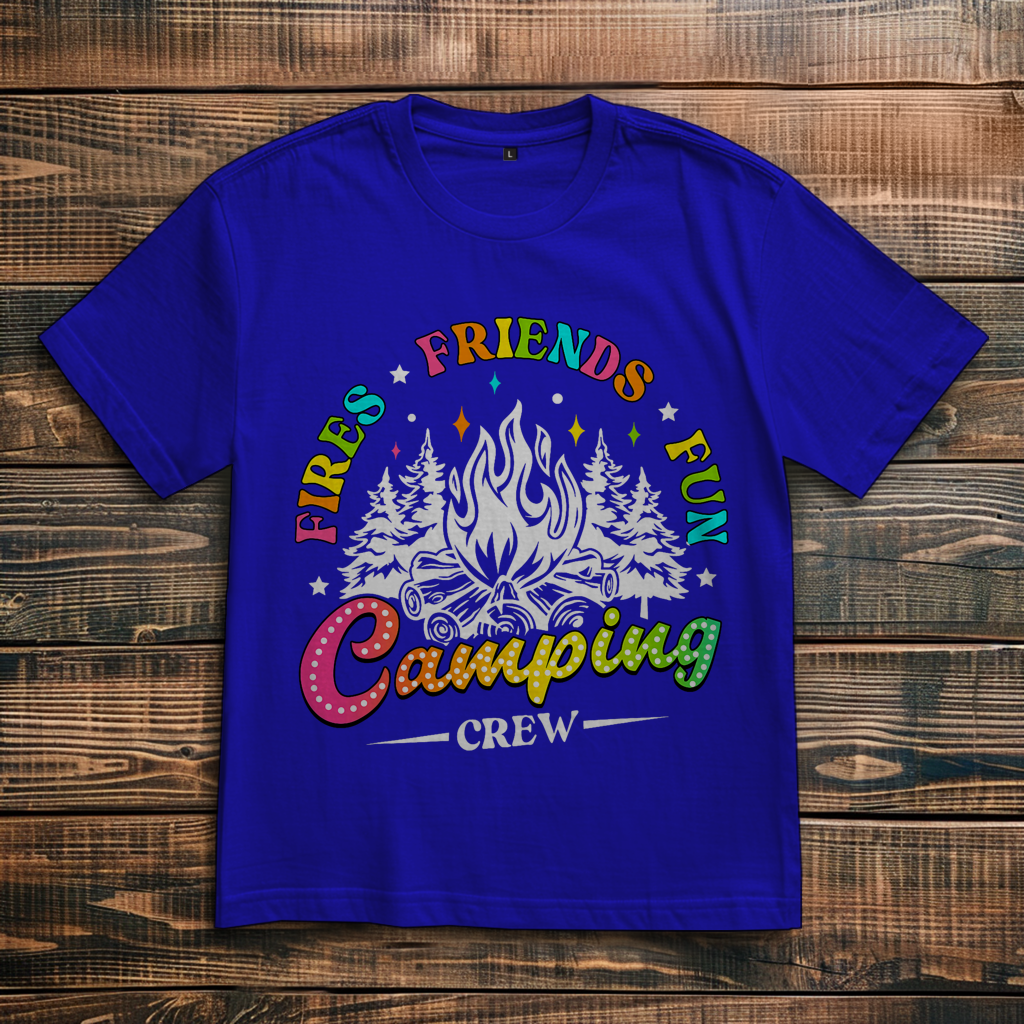 Oversize T-Shirt mit Motiv: Camping Crew 2