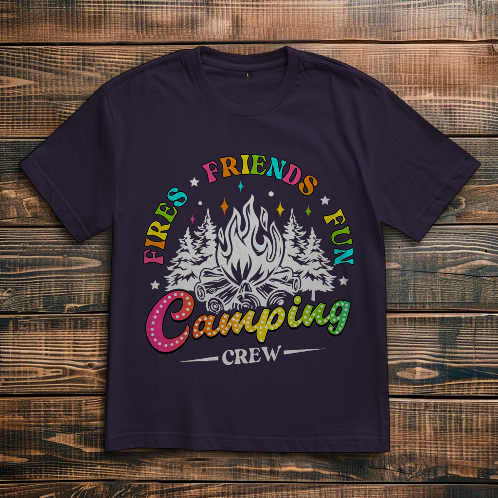 Oversize T-Shirt mit Motiv: Camping Crew 2