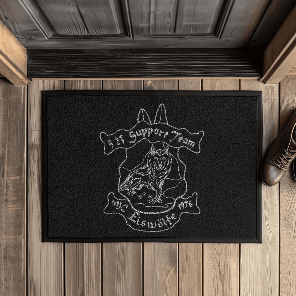 Fußmatte „Support MC Eiswölfe Merzig“ – Loyalität beginnt an der Tür