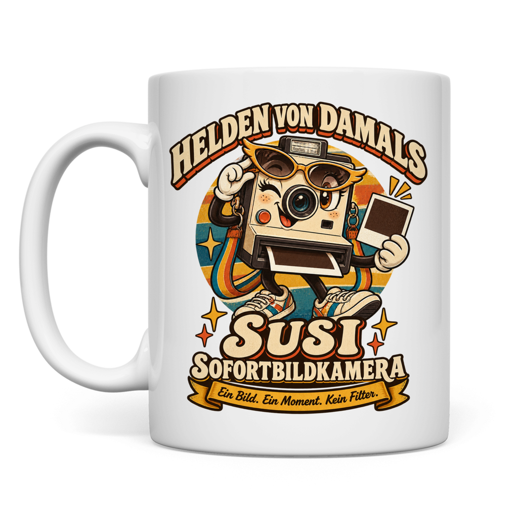 Weiße Retro-Tasse mit Susi Sofortbildkamera und dem Spruch „Ein Bild. Ein Moment. Kein Filter.“