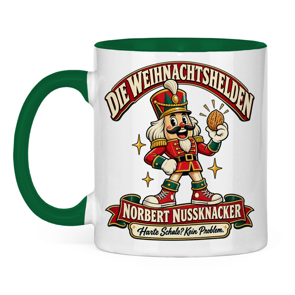Zweifarbige Weihnachtstasse mit der Retrofigur Norbert Nussknacker.